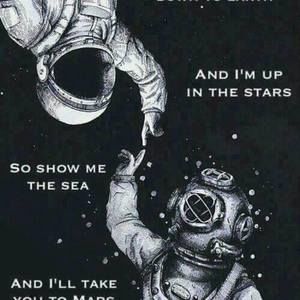 Meet your Posher, Danielle nicole